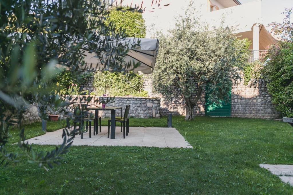 GIRASOLE | 12 giugno h 19:15 @A CASA DI TOM Verona VR
